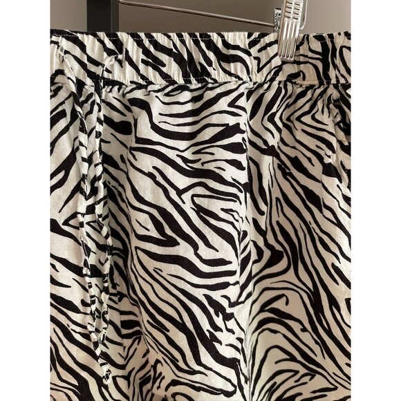 EUC CYNTHIA ROWLEY 100% Linen Shorts - Picture 4 of 5